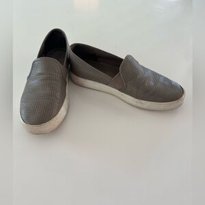 Vince Slip On Sneaker